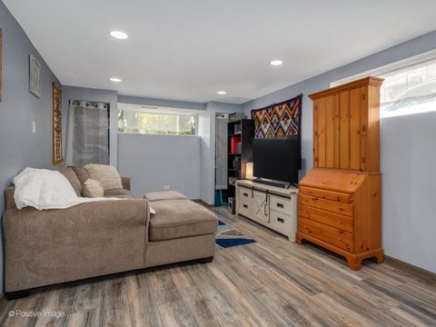 Tiny photo for 1053 S Norbury Avenue, Lombard, IL 60148 (MLS # 12475278)