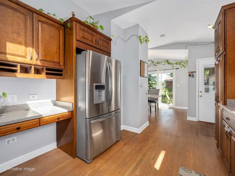 Tiny photo for 1053 S Norbury Avenue, Lombard, IL 60148 (MLS # 12475278)