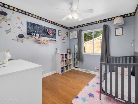 Tiny photo for 1053 S Norbury Avenue, Lombard, IL 60148 (MLS # 12475278)