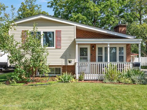 Tiny photo for 1053 S Norbury Avenue, Lombard, IL 60148 (MLS # 12475278)