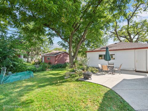 Tiny photo for 1053 S Norbury Avenue, Lombard, IL 60148 (MLS # 12475278)
