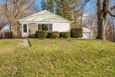 Tiny photo for 2016 Ridgeland Road, Rockford, IL 61108 (MLS # 12525718)
