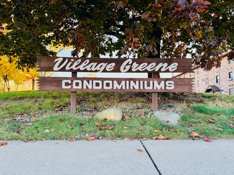 Tiny photo for 3823 W 123rd Street #302, Alsip, IL 60803 (MLS # 12643138)