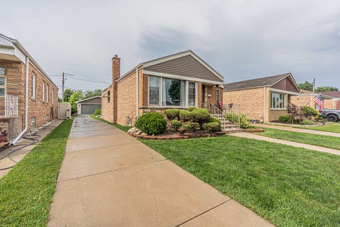 Tiny photo for 3826 W 109th Street, Chicago, IL 60655 (MLS # 12691716)