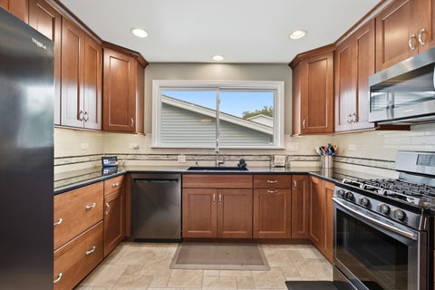 Tiny photo for 1106 S SPRUCEWOOD Drive, Mount Prospect, IL 60056 (MLS # 12709013)