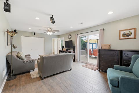 Tiny photo for 1106 S SPRUCEWOOD Drive, Mount Prospect, IL 60056 (MLS # 12709013)