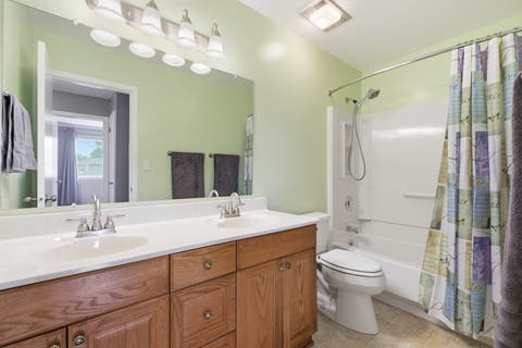 Tiny photo for 1106 S SPRUCEWOOD Drive, Mount Prospect, IL 60056 (MLS # 12709013)
