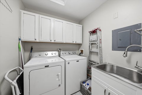 Tiny photo for 9200 S Pulaski Road #3E, Oak Lawn, IL 60453 (MLS # 12765797)