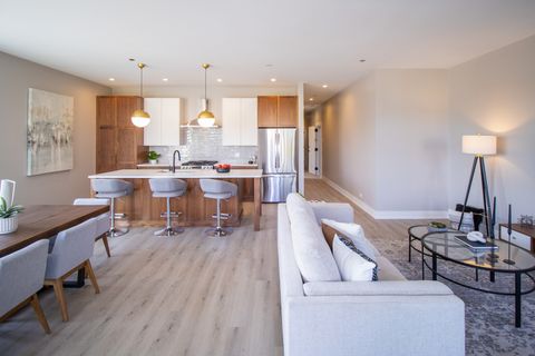 Tiny photo for 4704 S St Lawrence Avenue #2E, Chicago, IL 60615 (MLS # 12445286)