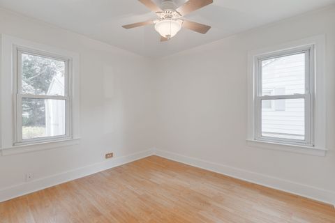 Tiny photo for 228 Woodlawn Drive, Mundelein, IL 60060 (MLS # 12411916)