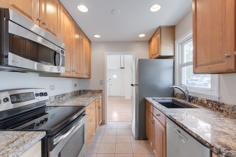 Tiny photo for 228 Woodlawn Drive, Mundelein, IL 60060 (MLS # 12411916)