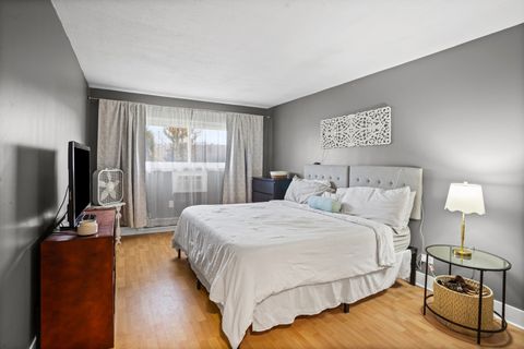 Tiny photo for 836 E Old Willow Road #209, Prospect Heights, IL 60070 (MLS # 12606925)