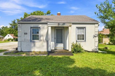 Photo of 1630 E New York Street, Aurora, IL 60505 (MLS # 12753827)