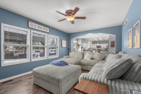 Tiny photo for 2445 Peregrine Drive, New Lenox, IL 60451 (MLS # 12556836)