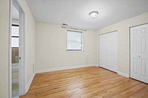 Tiny photo for 5935 N Magnolia Avenue #1, Chicago, IL 60660 (MLS # 12573003)