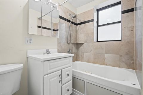 Tiny photo for 5935 N Magnolia Avenue #1, Chicago, IL 60660 (MLS # 12573003)