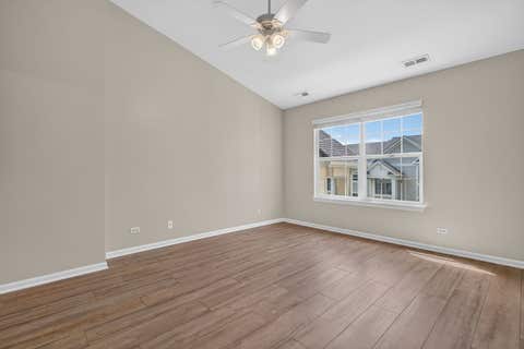Tiny photo for 941 Summit Creek Drive, Shorewood, IL 60404 (MLS # 12669620)