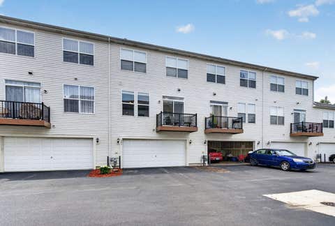 Tiny photo for 941 Summit Creek Drive, Shorewood, IL 60404 (MLS # 12669620)