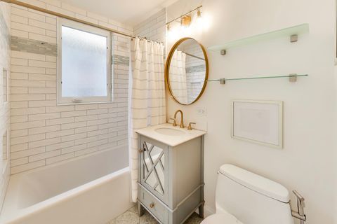 Tiny photo for 6224 N Rockwell Street, Chicago, IL 60659 (MLS # 12575205)