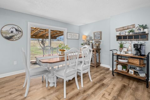 Tiny photo for 214 8th Street E, Milan, IL 61264 (MLS # 12553178)