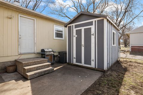 Tiny photo for 214 8th Street E, Milan, IL 61264 (MLS # 12553178)