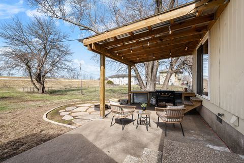 Tiny photo for 214 8th Street E, Milan, IL 61264 (MLS # 12553178)