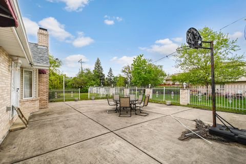Tiny photo for 14650 Lamon Avenue, Midlothian, IL 60445 (MLS # 12635264)