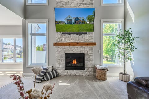 Tiny photo for 2902 Hampton Avenue, North Aurora, IL 60542 (MLS # 12646420)