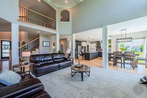 Tiny photo for 2902 Hampton Avenue, North Aurora, IL 60542 (MLS # 12646420)