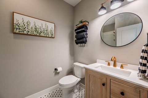 Tiny photo for 2902 Hampton Avenue, North Aurora, IL 60542 (MLS # 12646420)