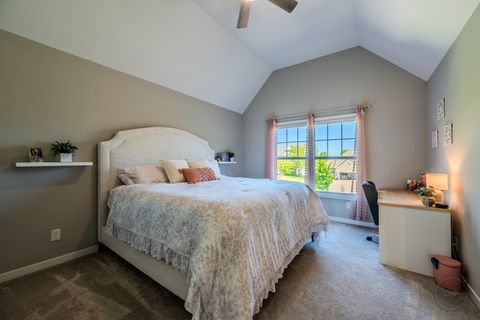 Tiny photo for 2902 Hampton Avenue, North Aurora, IL 60542 (MLS # 12646420)