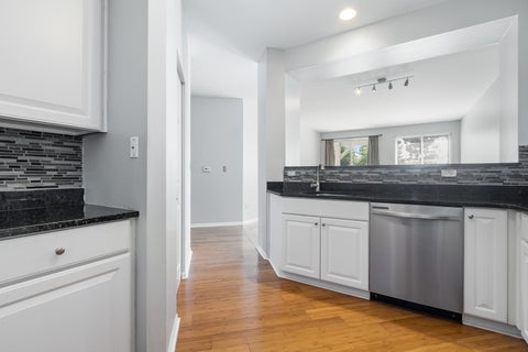 Tiny photo for 3089 Kentshire Circle #3089, Naperville, IL 60564 (MLS # 12767458)