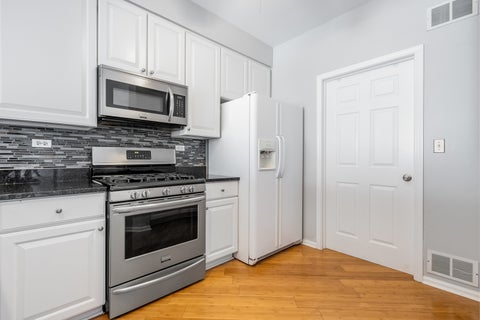 Tiny photo for 3089 Kentshire Circle #3089, Naperville, IL 60564 (MLS # 12767458)