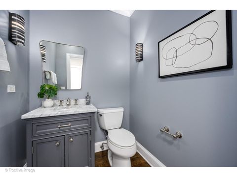 Tiny photo for 60 W Erie Street #601, Chicago, IL 60654 (MLS # 12594968)