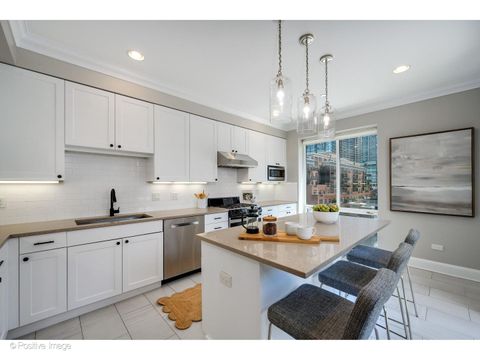 Tiny photo for 60 W Erie Street #601, Chicago, IL 60654 (MLS # 12594968)