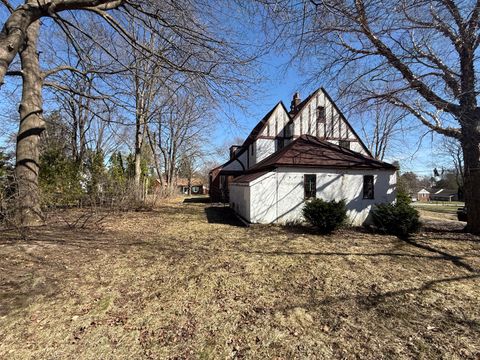 Tiny photo for 618 S Harvey Avenue, Freeport, IL 61032 (MLS # 12609980)