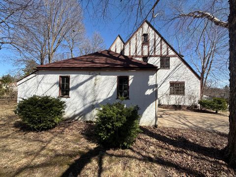 Tiny photo for 618 S Harvey Avenue, Freeport, IL 61032 (MLS # 12609980)