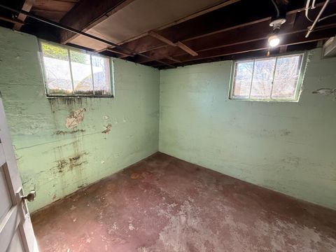 Tiny photo for 618 S Harvey Avenue, Freeport, IL 61032 (MLS # 12609980)