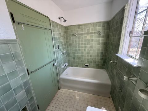 Tiny photo for 618 S Harvey Avenue, Freeport, IL 61032 (MLS # 12609980)