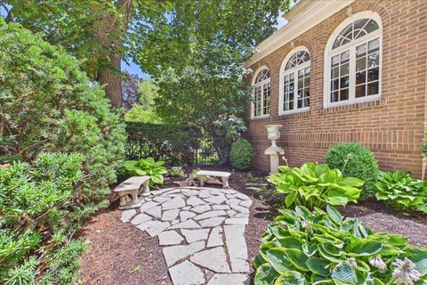Tiny photo for 5873 N Forest Glen Avenue, Chicago, IL 60646 (MLS # 12685779)