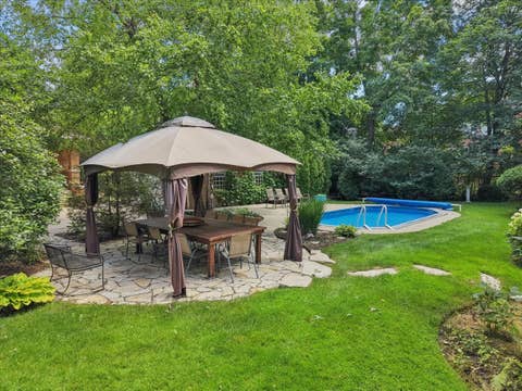 Tiny photo for 5873 N Forest Glen Avenue, Chicago, IL 60646 (MLS # 12685779)