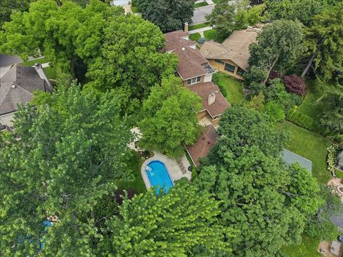 Tiny photo for 5873 N Forest Glen Avenue, Chicago, IL 60646 (MLS # 12685779)