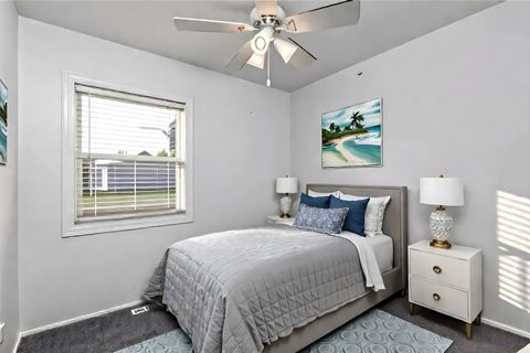 Tiny photo for 618 Fort Street, Ottawa, IL 61350 (MLS # 12619830)