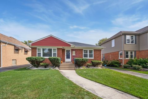 Photo of 1427 Cleveland Avenue, La Grange Park, IL 60526 (MLS # 12478462)