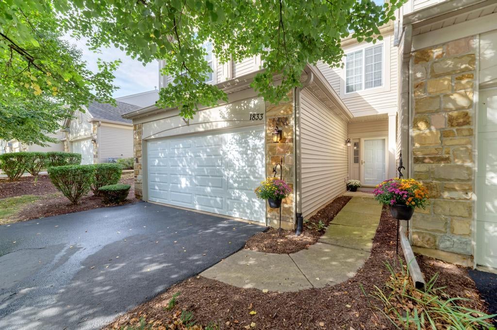 1833 Misty Ridge Lane 0
