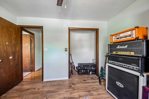 Tiny photo for 355 Council Trail, Lake In The Hills, IL 60156 (MLS # 12626705)