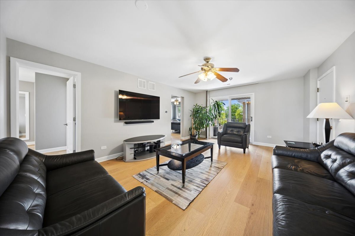 6625 N Northwest Highway 303