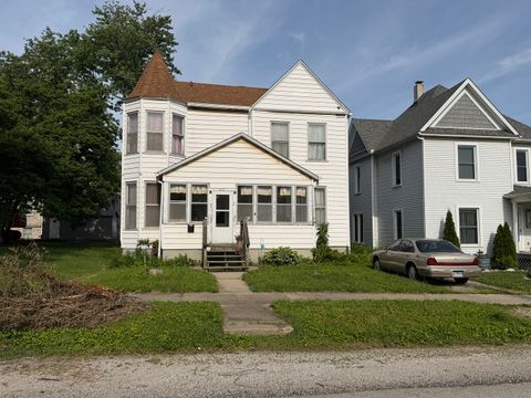 Tiny photo for 411 N Monroe Street, Clinton, IL 61727 (MLS # 12660680)