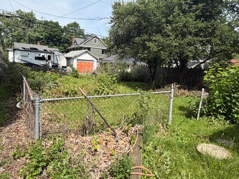 Tiny photo for 411 N Monroe Street, Clinton, IL 61727 (MLS # 12660680)
