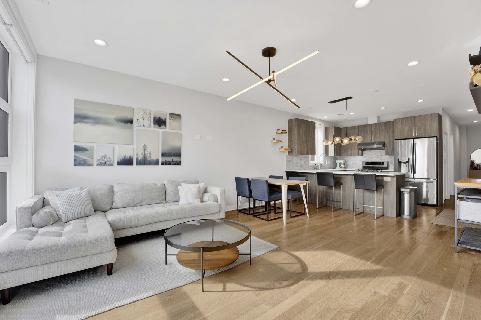 1810 S Racine Avenue 2